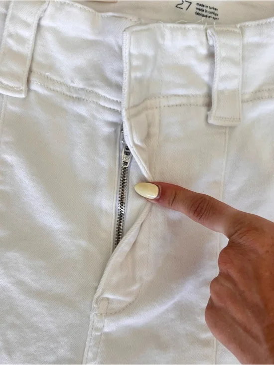 PILCRO White Straight Leg Trouser Pants- Size 27/28 - Picture 4 of 9